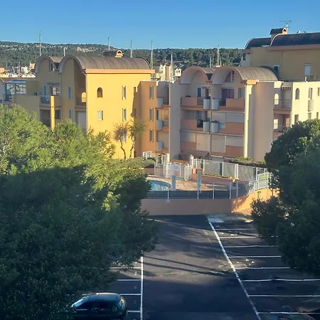 Apartment Superbe 2 Pieces Climatise Avec Piscines *